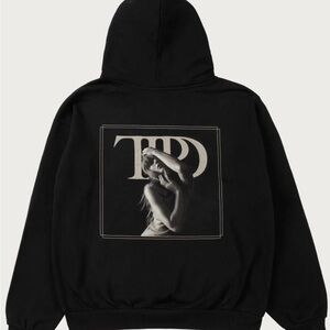 Taylor Swift Black Graphic Hoodie